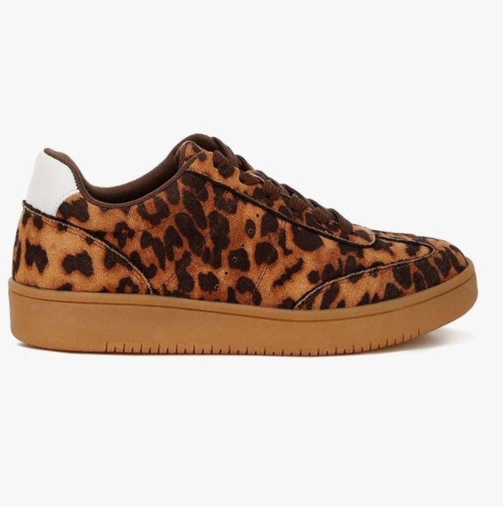BRAND NEW GBG ANIMAL PRINT LACE UP WOMENS